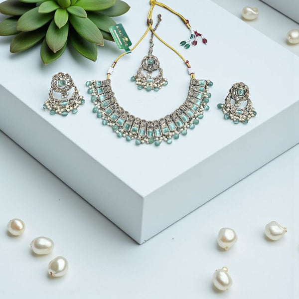 Mint Serenity Kundan & Pearl Jewelry Set